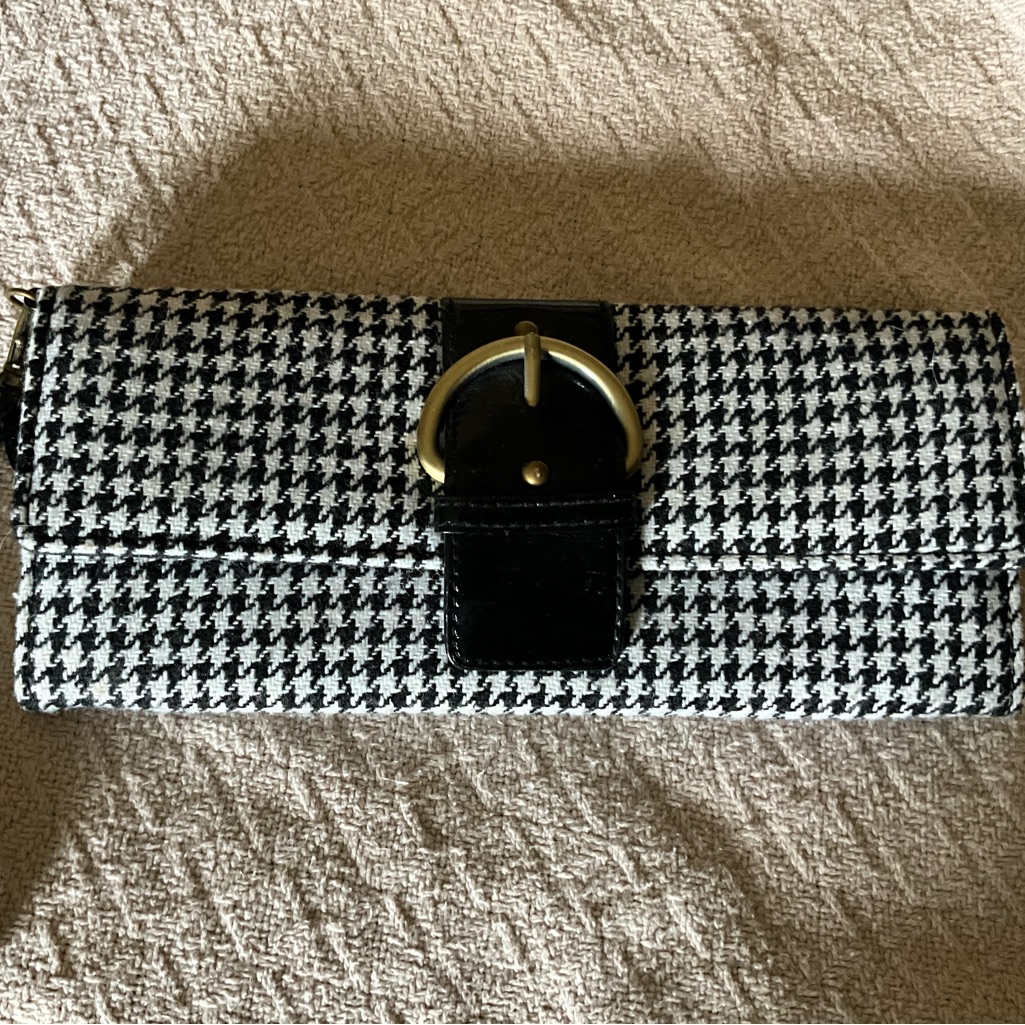 Houndstooth Wallet
